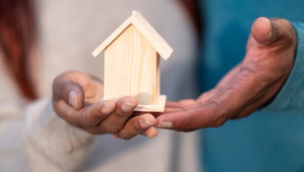 7 Mistakes to Avoid When Buying Your First Home