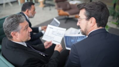 Mastering the Art of Financial Conversations in 2026: Talk Money with Confidence